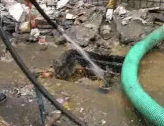 修武通下水道的小妙招